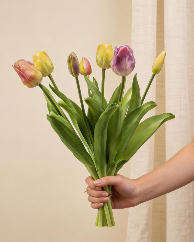 Bouquet di tulipani - Primavera Soffice - Tulipani artificiali 'Tocco Reale' - 7 steli – 42 cm