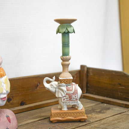 Kandelaar - Olifant roze/groen - Polyresin - 34,5 cm